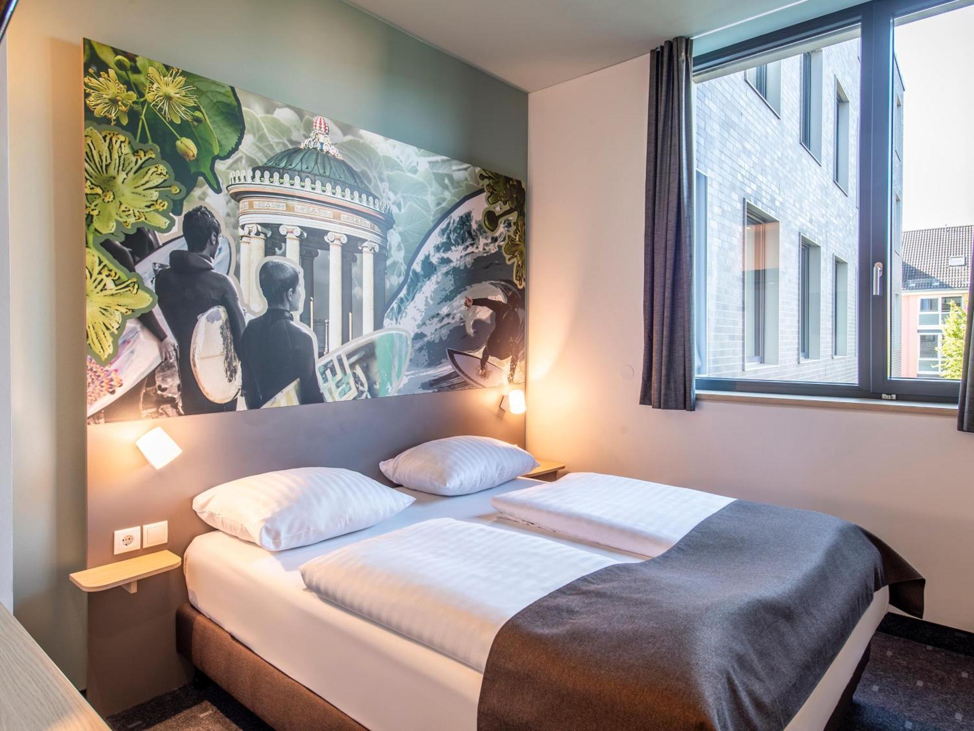 B&B Hotel Muenchen-Trudering Exterior foto